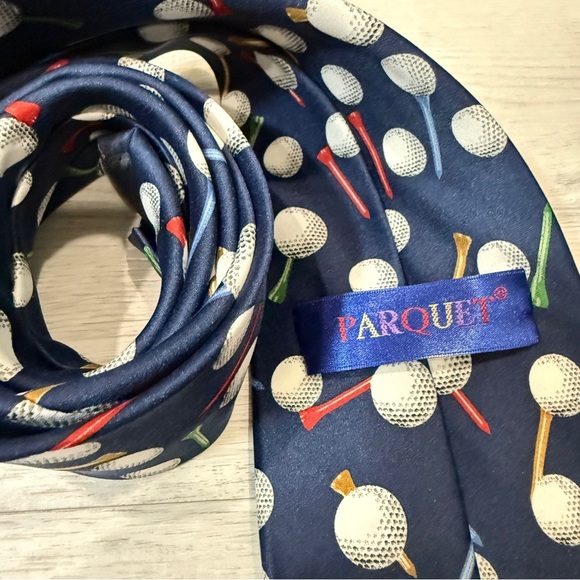 Parquet Golf Themed Necktie - Picture 3 of 12